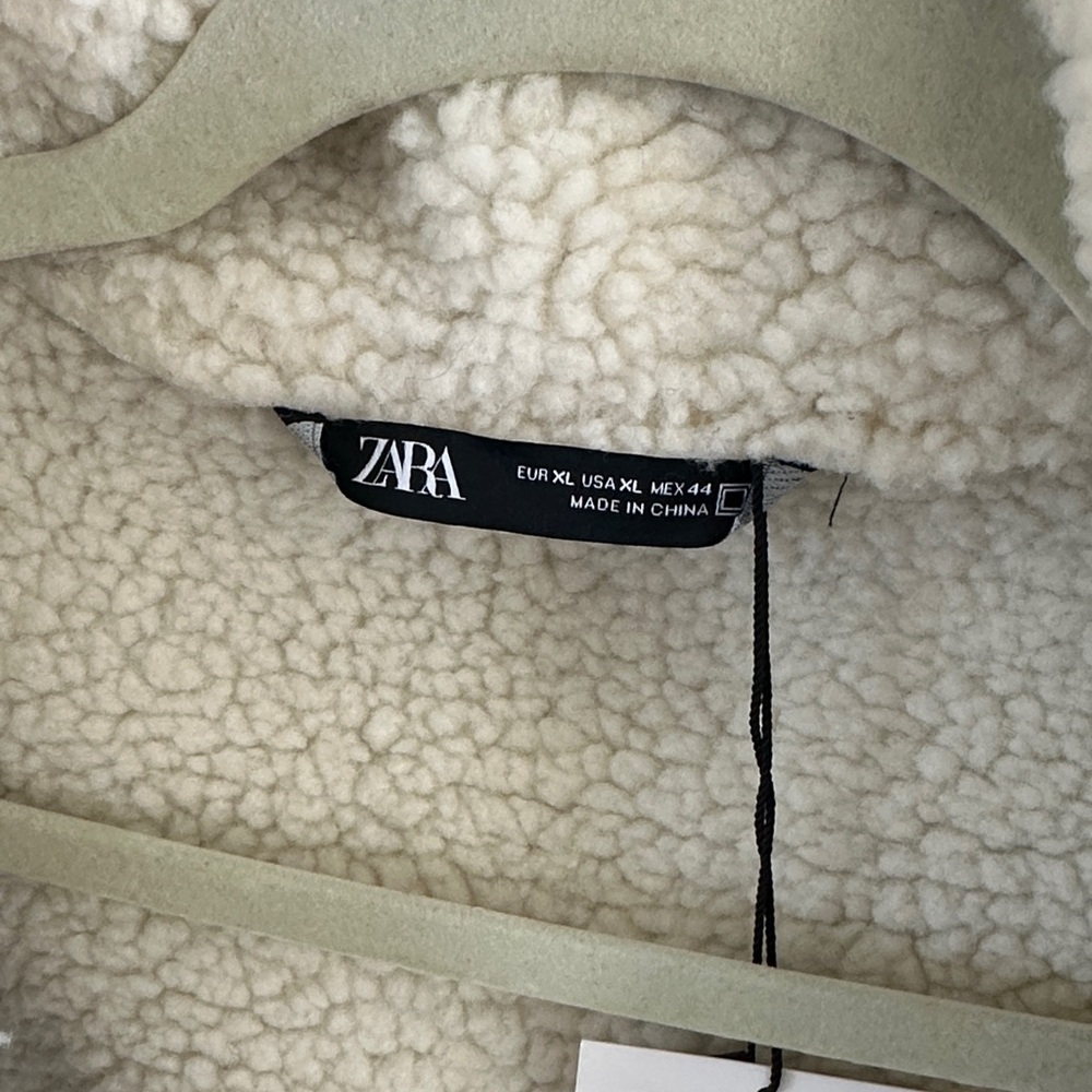 Zara Plaid Jacket with Sherpa Cream Lining - Picture 2 of 3